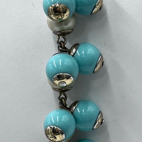 J. Crew Funfetti Aqua Faux Pearl Turquoise Beaded Bauble Cluster Bib Necklace - Picture 5 of 16
